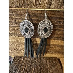 Boho Hippie Western Conch Tribal Silver Drop Wire Earrings, Black Leather, Gift